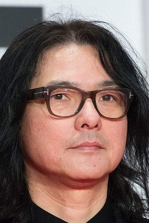 Photo of Shunji Iwai