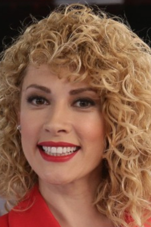 Photo of Açelya Topaloğlu
