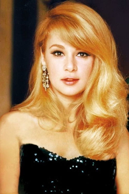 Photo of Aliki Vougiouklaki