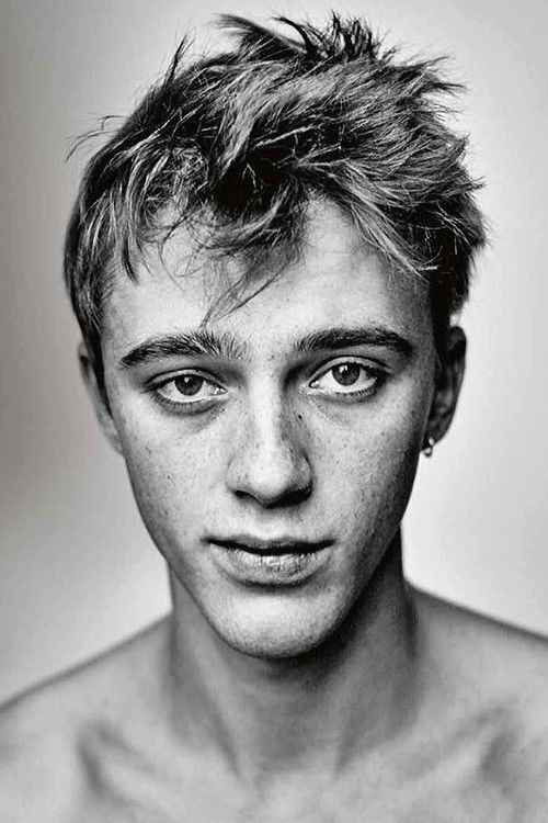 Photo of Benjamin Voisin