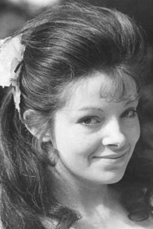 Photo of Anna Calder-Marshall