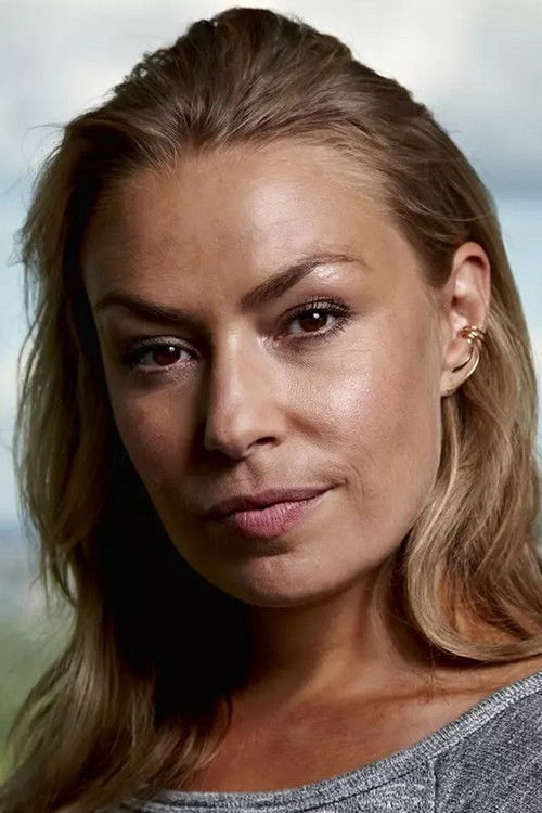 Photo of Karen Rosenberg