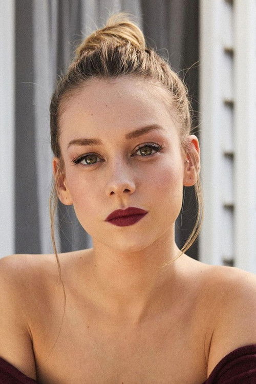 Photo of Ester Expósito