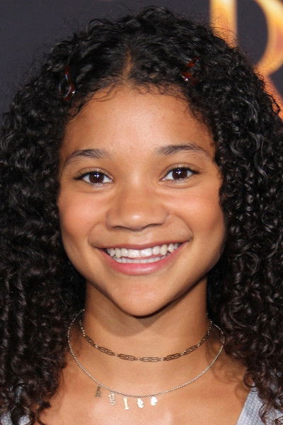 Photo of Kylee Russell