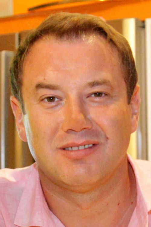 Photo of Şoray Uzun