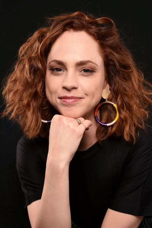 Photo of Fiona Dourif