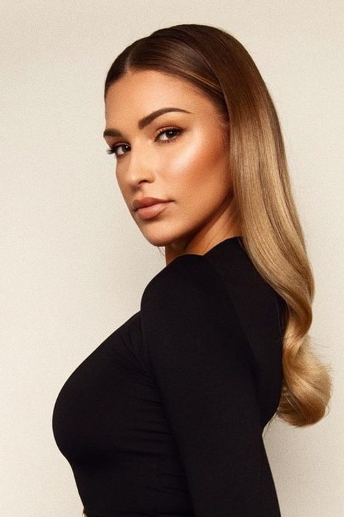 Photo of Zara McDermott