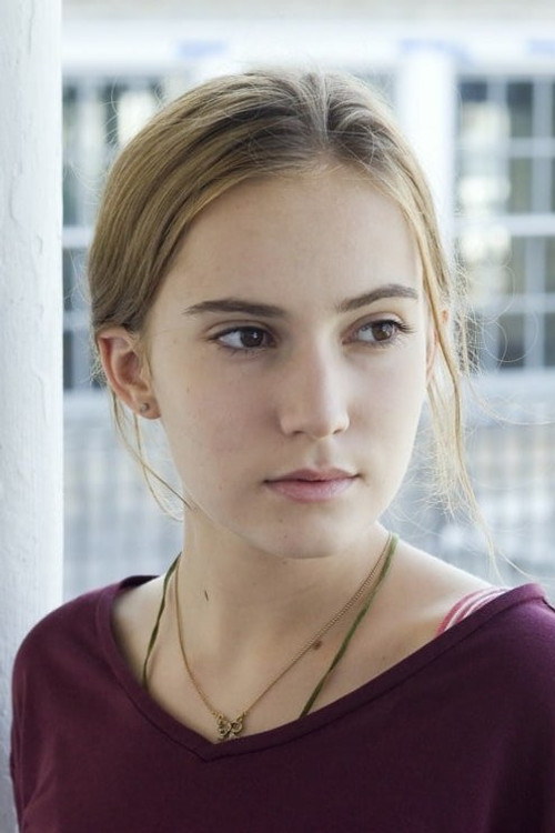 Photo of Tara Fischer