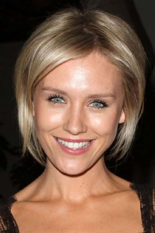 Photo of Nicky Whelan