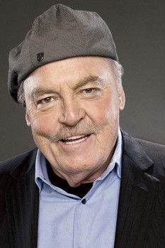 Photo of Stacy Keach