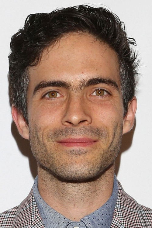 Photo of Osvaldo Benavides