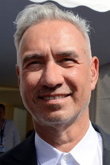 Photo of Roland Emmerich