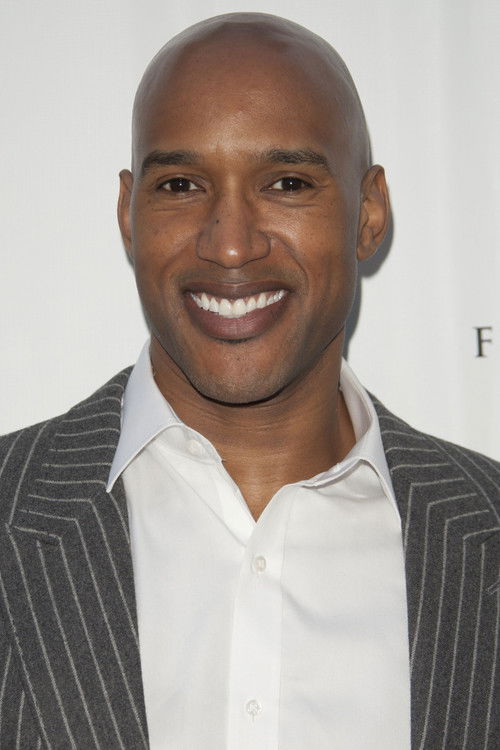 Photo of Henry Simmons