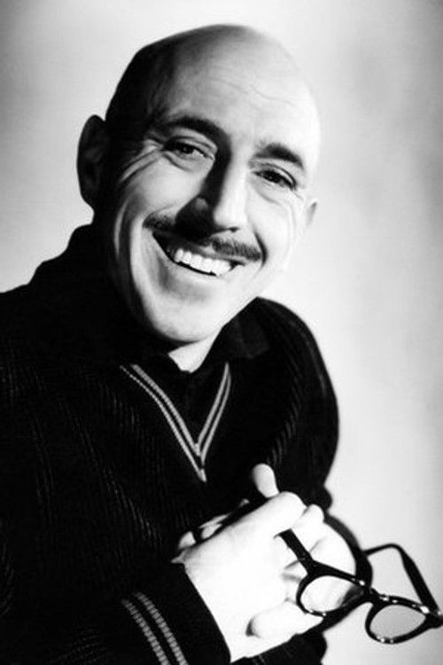 Photo of Lionel Jeffries