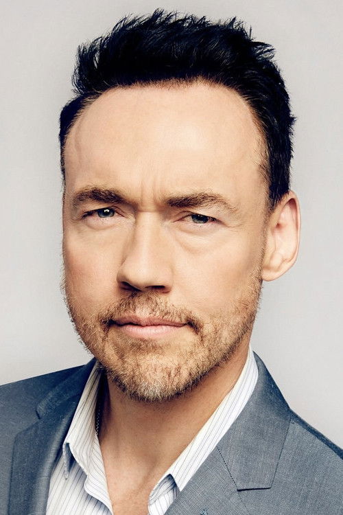 Photo of Kevin Durand