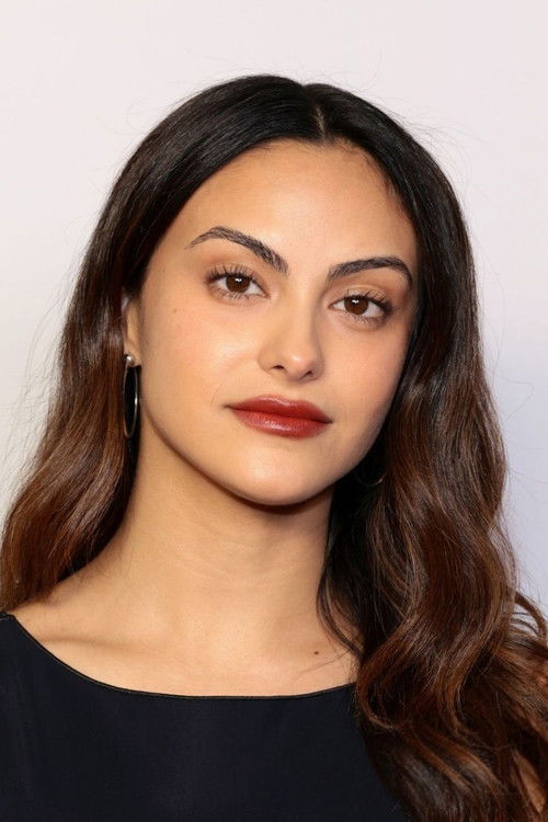 Photo of Camila Mendes
