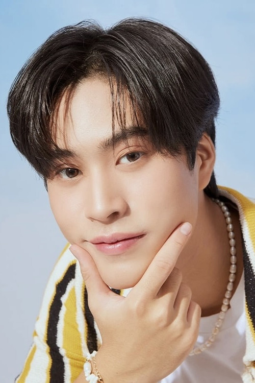 Photo of Norawit Titicharoenrak