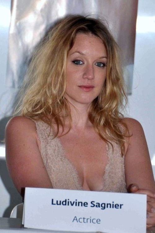 Photo of Ludivine Sagnier