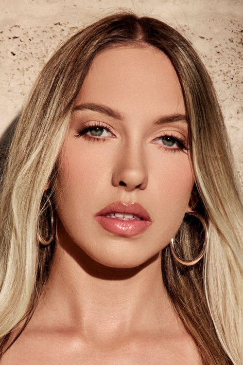 Photo of Khloe Kapri