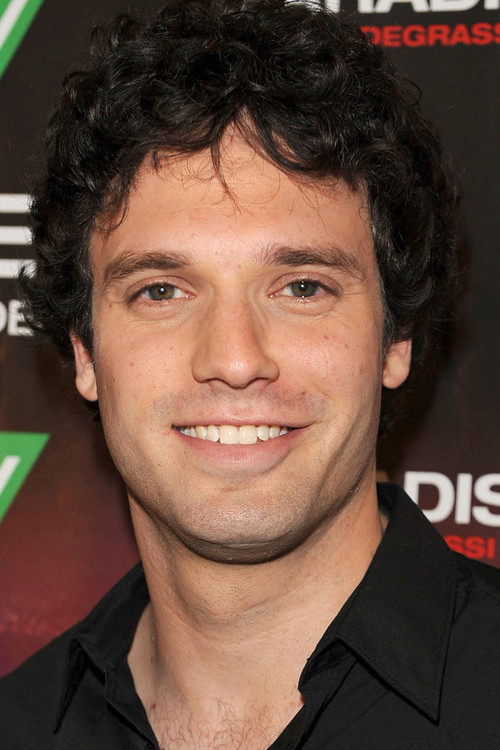 Photo of Jake Epstein