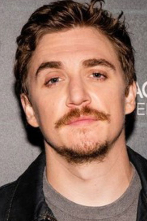 Photo of Kyle Gallner