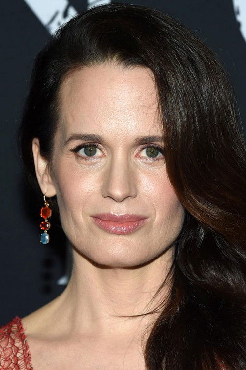 Photo of Elizabeth Reaser