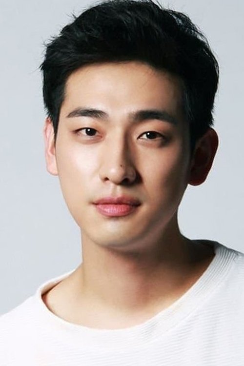 Photo of Yoon Park