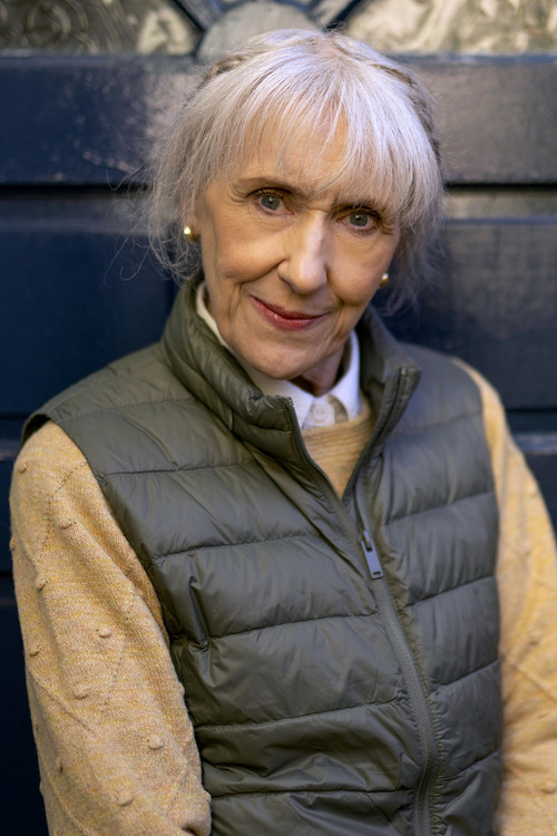 Photo of Anita Dobson