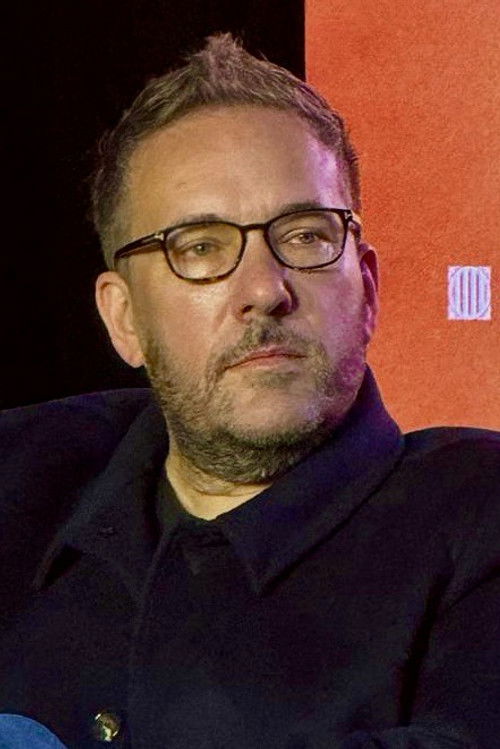 Photo of Simon Allen