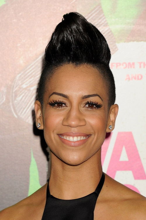 Photo of Dominique Tipper