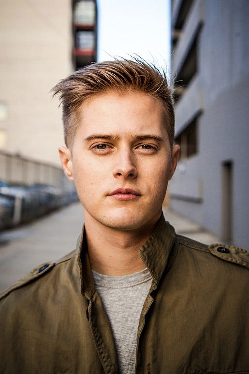 Photo of Lucas Grabeel