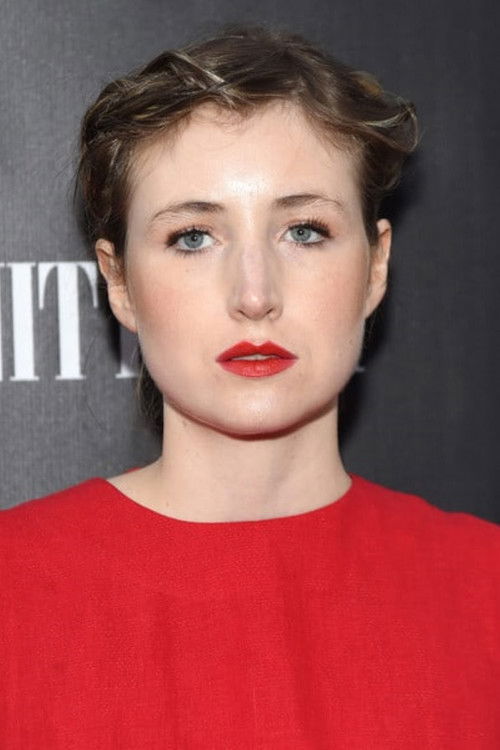 Photo of Kate Lyn Sheil