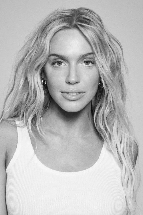 Photo of Alexandra Cooper