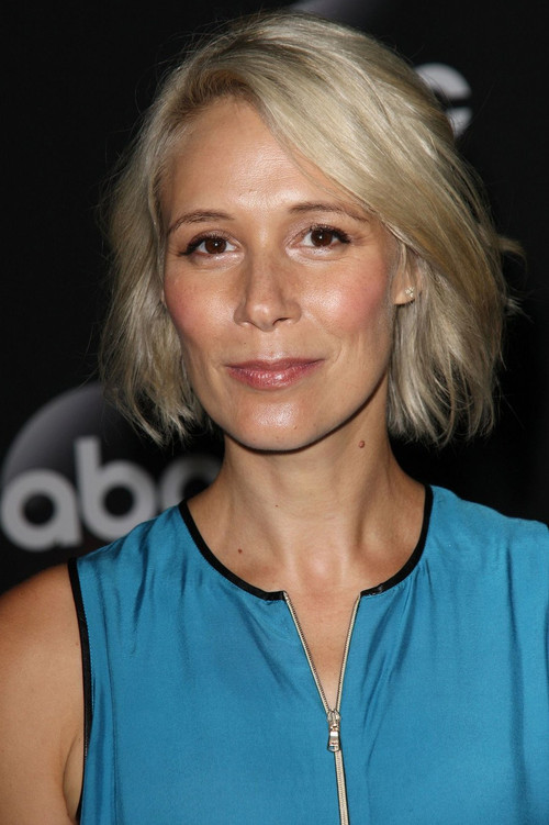 Photo of Liza Weil