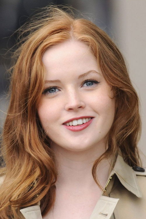 Photo of Ellie Bamber