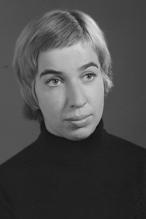 Photo of Anne Paluver