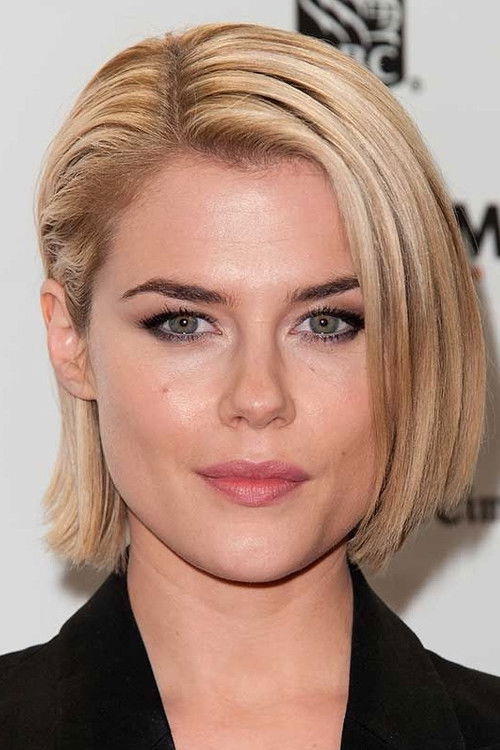 Photo of Rachael Taylor