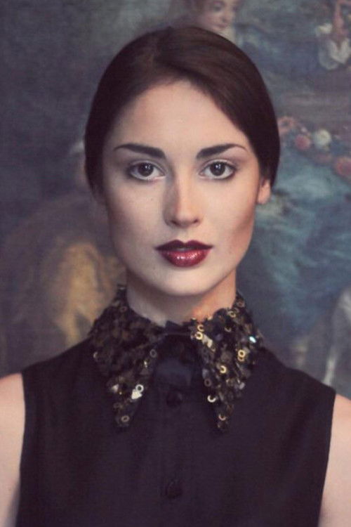 Photo of Louise Molinaro