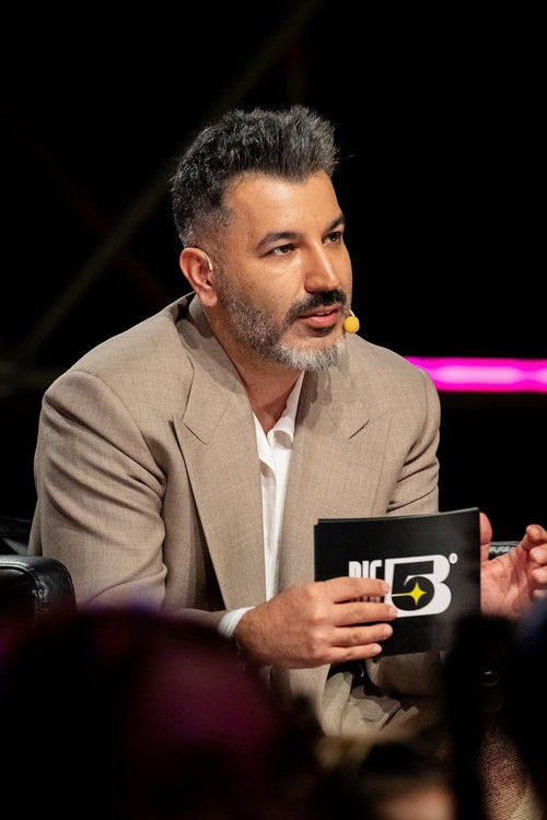 Tolga Akış