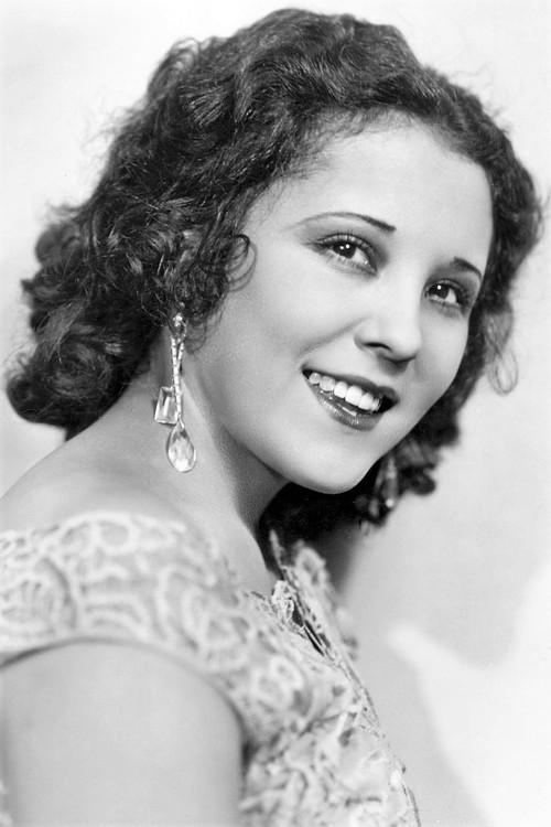 Photo of Raquel Torres