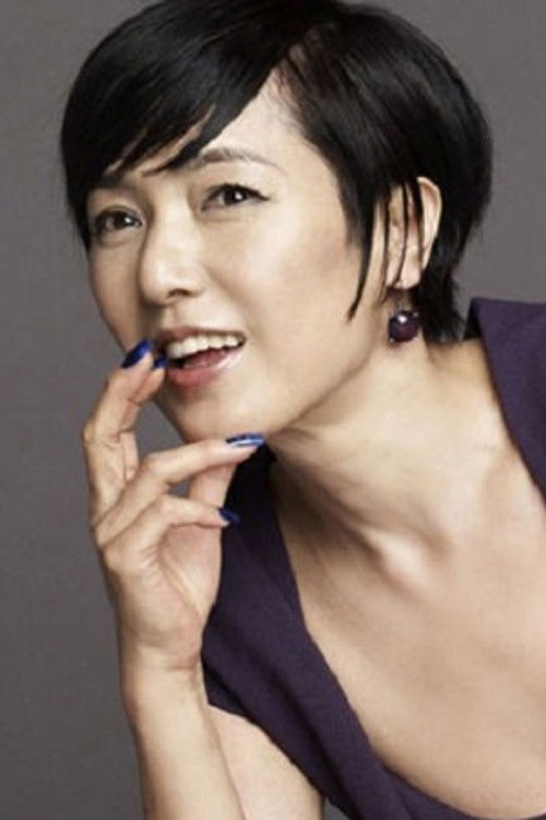 Photo of Kaori Momoi