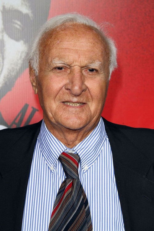 Photo of Robert Loggia