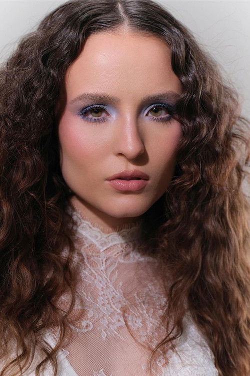 Photo of Larissa Manoela