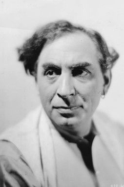 Photo of Mitchell Lewis