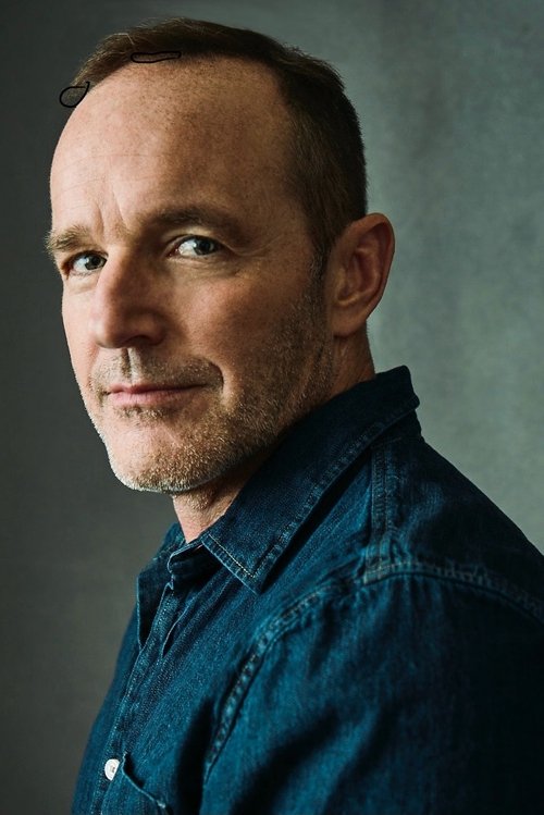 Photo of Clark Gregg