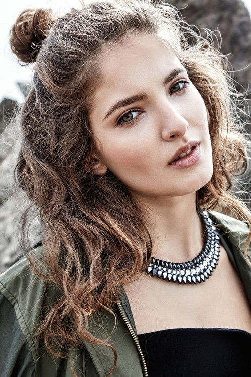 Photo of Sara Sandeva