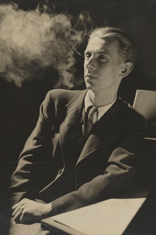 Photo of Humphrey Jennings