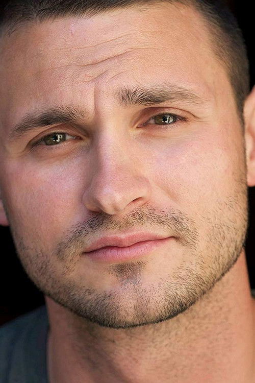 Photo of Derek Thompson