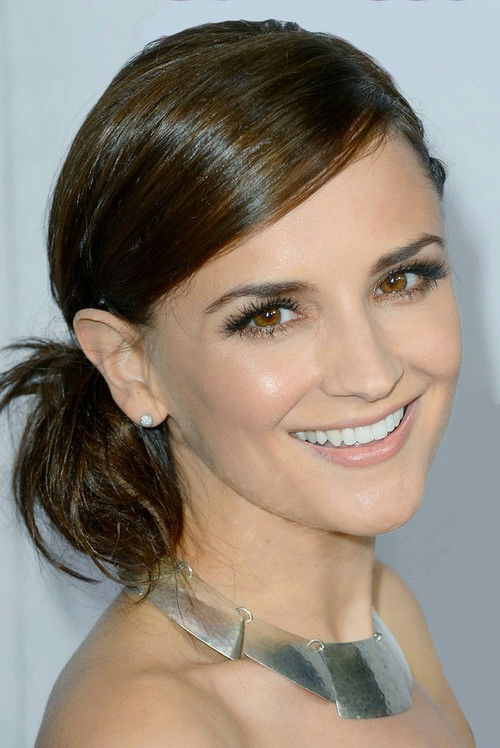 Photo of Rachael Leigh Cook