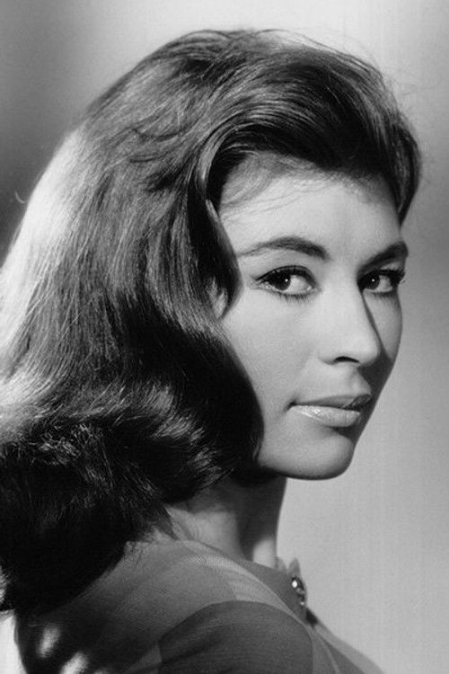 Photo of Nanette Newman